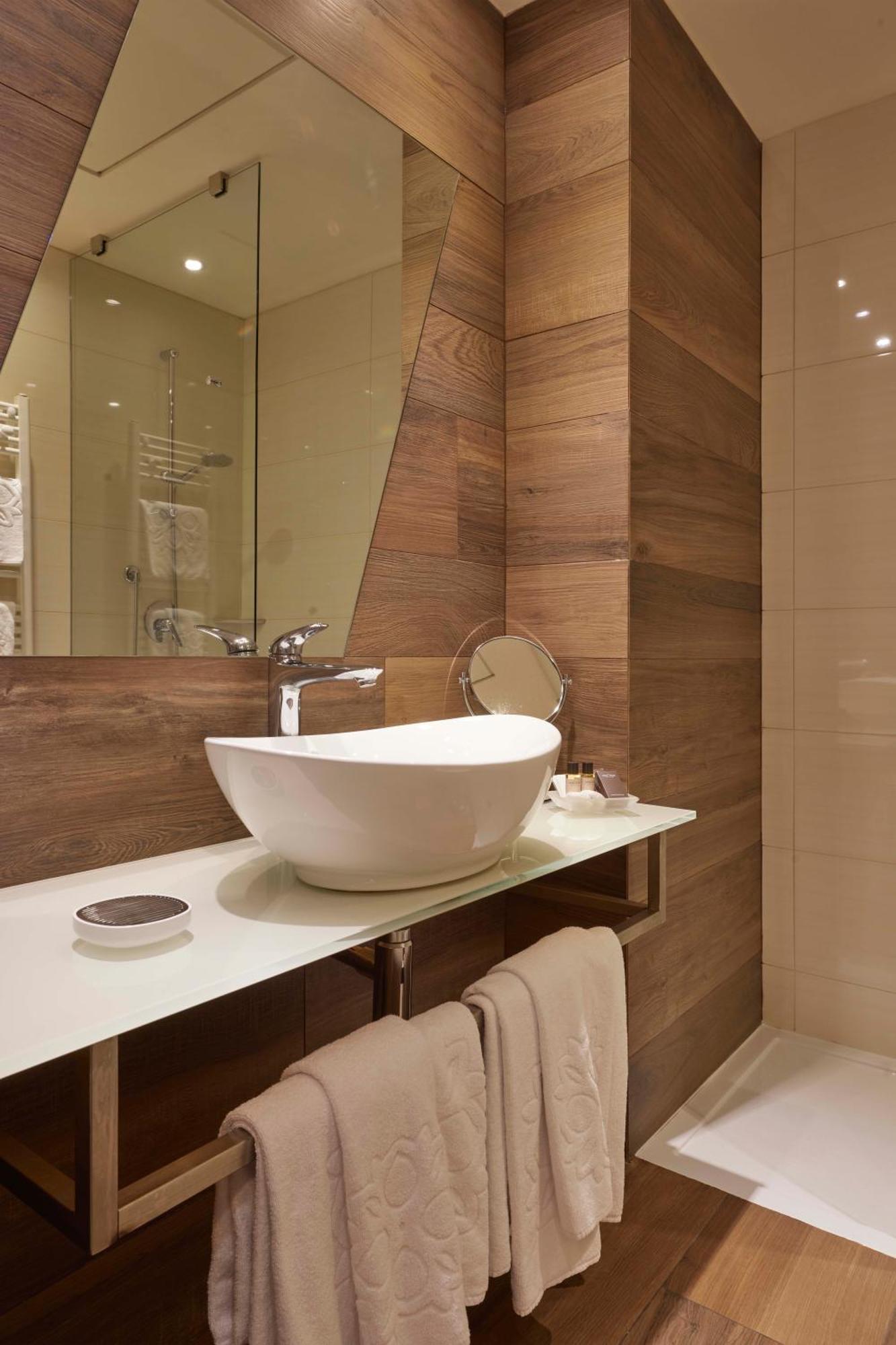 Hotel Atilius - Adults Only Limone sul Garda Quarto foto