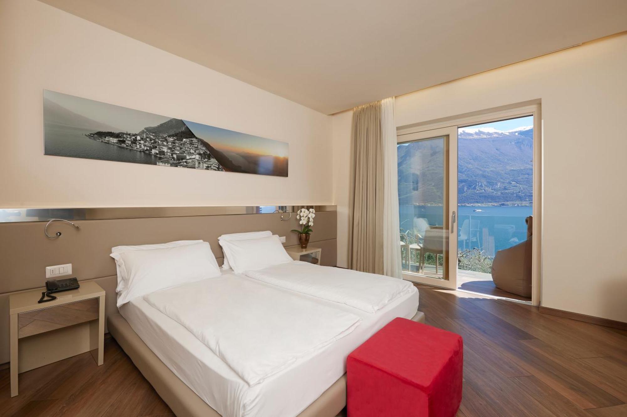 Hotel Atilius - Adults Only Limone sul Garda Quarto foto